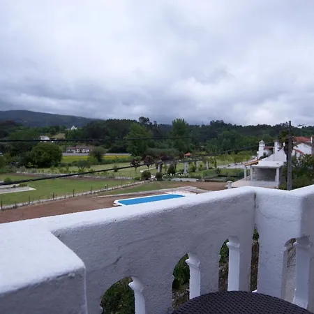 Dona Rosalina Farm stay Seia
